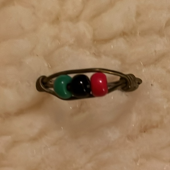 Green, Blue, & Red Coil Ring - Picture 3 of 16